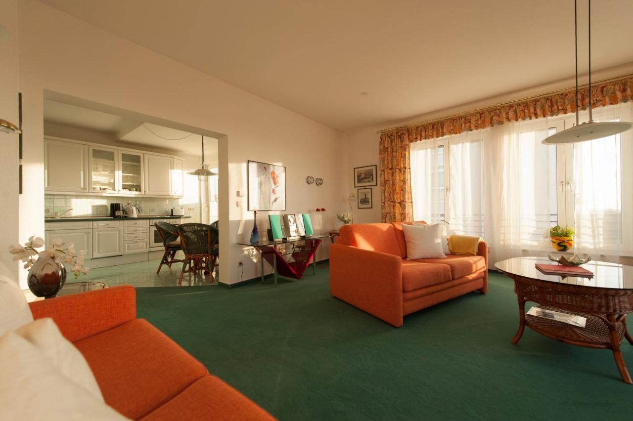 Meerblick Warnemuende - Mit Meerblick In Erster Reihe Zum Und Promenade Apartment